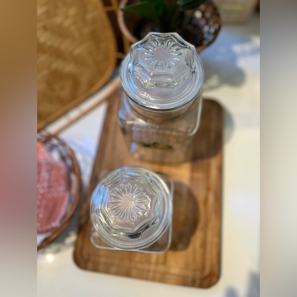 S/2 vintage glass canisters - Picture 4 of 12